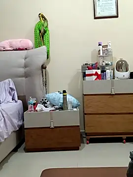 Snapshot of Ryzca chatting on February 25, 2026, 2:01 am Ryzca online show from February 25, 2026, 2:01 am