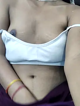 Snapshot of Noor-09- chatting on February 7, 2026, 8:06 pm Noor-09- online show from February 7, 2026, 8:06 pm