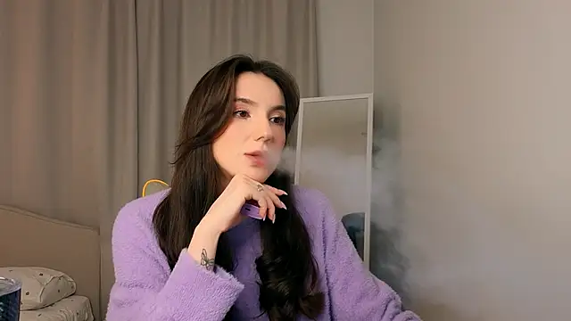 ssandralovin online show from April 1, 2026, 7:33 pm