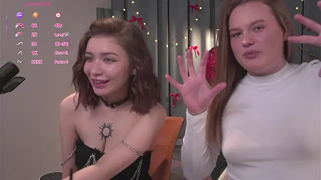 Snapshot of Agatha_Gris chatting on February 13, 2026, 9:59 pm Agatha Gris online show from February 13, 2026, 9:59 pm