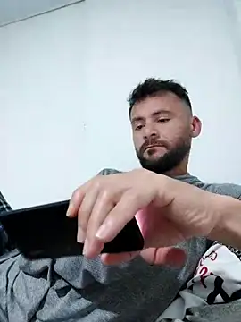 Snapshot of Erickpritz_xh chatting on February 12, 2026, 4:56 am Erickpritz xh online show from February 12, 2026, 4:56 am