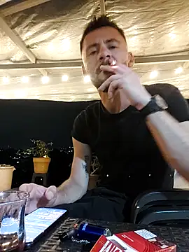 Snapshot of Erickpritz_xh chatting on February 10, 2026, 2:32 am Erickpritz xh online show from February 10, 2026, 2:32 am