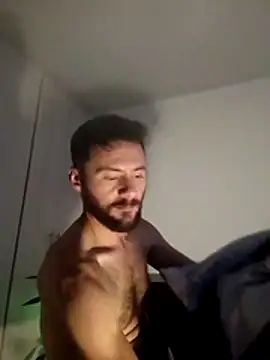 Snapshot of Erickpritz_xh chatting on March 20, 2026, 7:37 pm Erickpritz xh online show from March 20, 2026, 7:37 pm