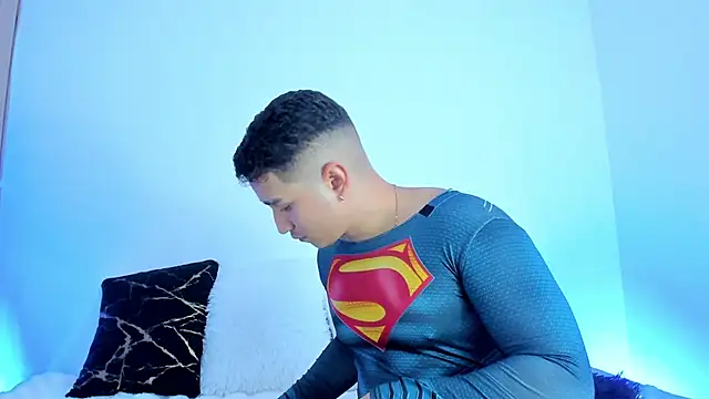 Snapshot of Axel_nova chatting on March 4, 2026, 6:48 pm Axel nova online show from March 4, 2026, 6:48 pm