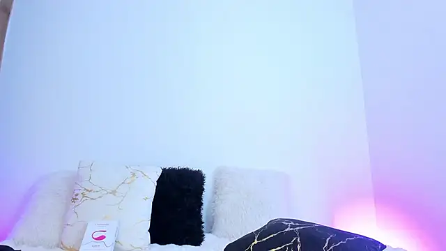 Snapshot of Axel_nova chatting on February 7, 2026, 9:23 pm Axel nova online show from February 7, 2026, 9:23 pm