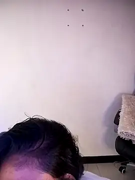 Snapshot of _aish_a chatting on March 4, 2026, 8:05 pm aish a online show from March 4, 2026, 8:05 pm