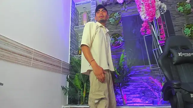 Rpoolrboy online show from March 25, 2026, 4:01 am