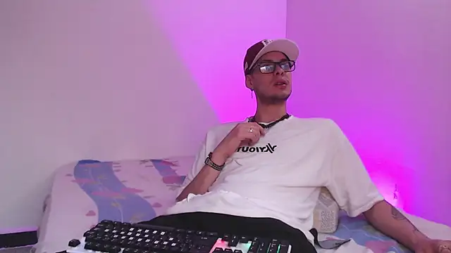 Vlad  night online show from February 10, 2026, 12:04 pm