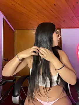 Violetta pinkk1 online show from February 6, 2026, 4:08 am