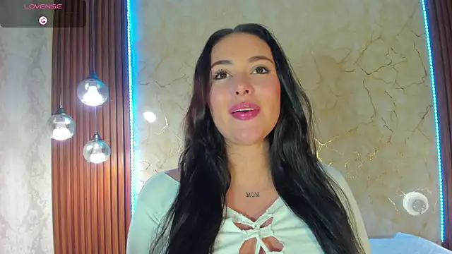 Snapshot of milaocean chatting on February 7, 2026, 4:20 am milaocean online show from February 7, 2026, 4:20 am