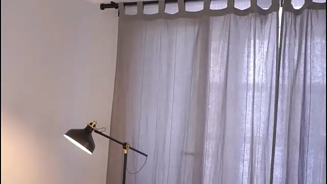 HellenSpelly online show from February 24, 2026, 9:43 am