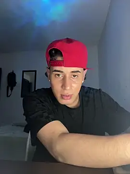 Maximuz1920 online show from March 12, 2026, 2:17 am