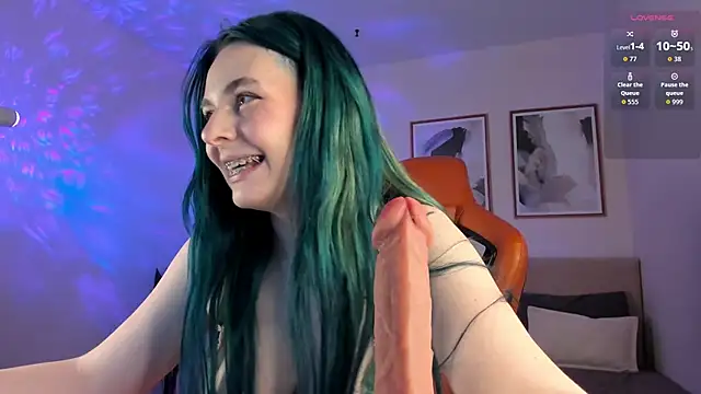rina kitty3 online show from June 1, 2026, 3:07 am
