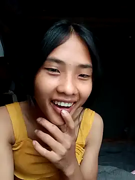 Hoa-tuylip online show from May 10, 2026, 12:14 am
