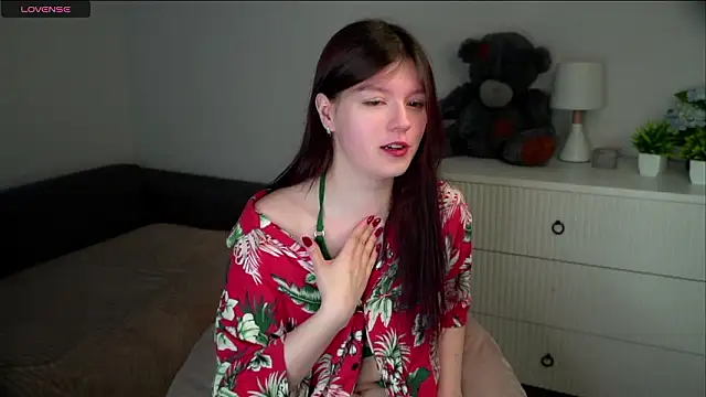 SelmaCarolfi online show from March 27, 2026, 1:14 am