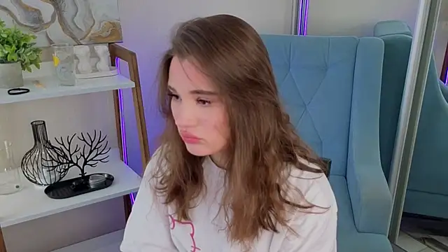 KaTheiss online show from February 5, 2026, 10:22 am