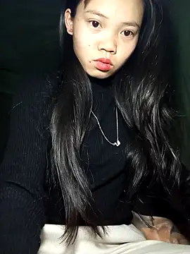 derylove  online show from March 7, 2026, 3:17 pm