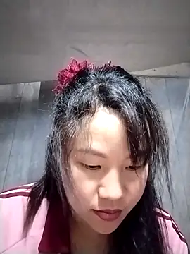 Lymimi online show from April 13, 2026, 2:54 pm