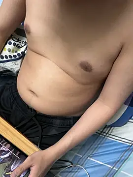 Snapshot of Kami_Kazo chatting on February 2, 2026, 12:59 pm Kami Kazo online show from February 2, 2026, 12:59 pm