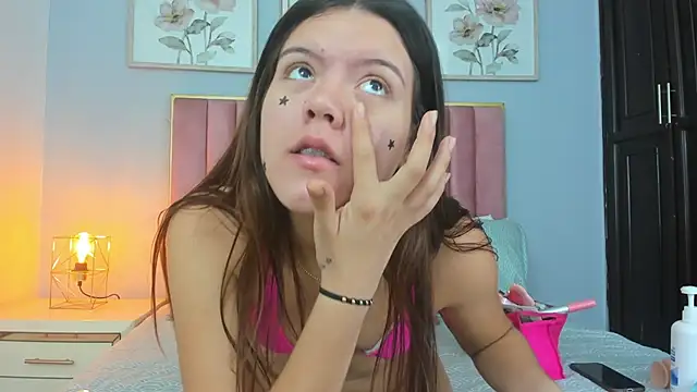 MarianaScott  online show from March 30, 2026, 1:01 pm