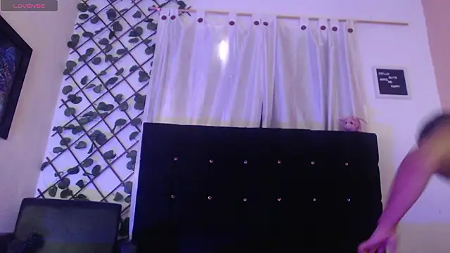 charlotte brawn online show from March 29, 2026, 1:13 pm