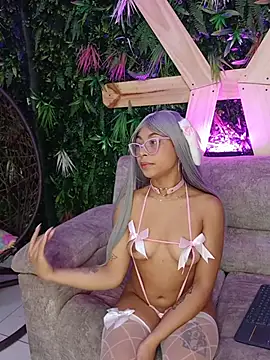 Snapshot of Katana_Rose chatting on February 18, 2026, 3:48 am Katana Rose online show from February 18, 2026, 3:48 am