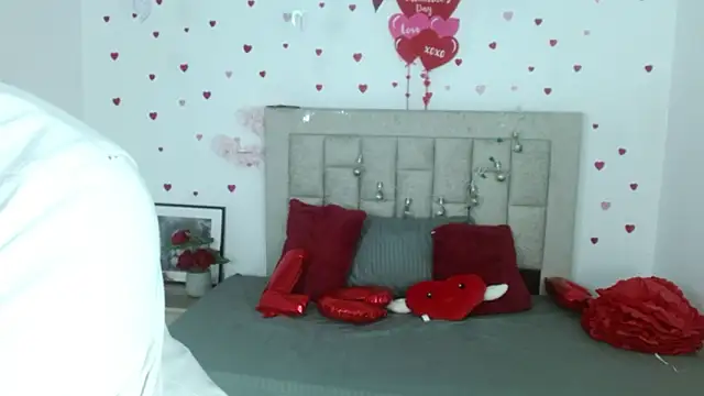 Caius fox online show from March 3, 2026, 11:17 am