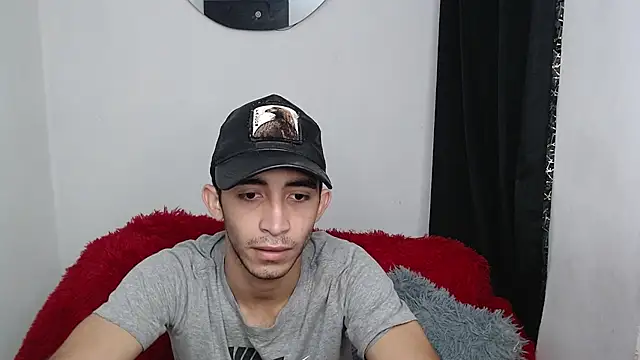 Caius fox online show from February 10, 2026, 11:09 am