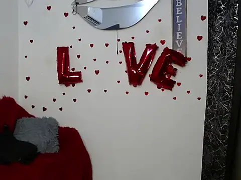 Caius fox online show from March 13, 2026, 11:48 am