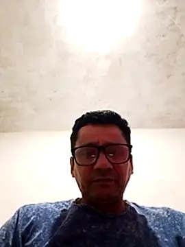 dilduarte26 online show from February 25, 2026, 3:45 pm