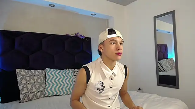 Dominik Souza online show from March 12, 2026, 6:56 pm