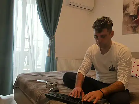 rickysun online show from February 12, 2026, 11:10 am