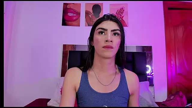 Snapshot of Isabella_Moon9 chatting on February 5, 2026, 11:17 am Isabella Moon9 online show from February 5, 2026, 11:17 am