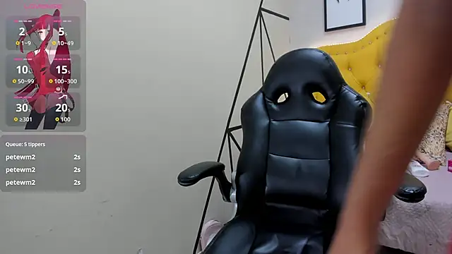 Tiara Latina online show from March 7, 2026, 11:43 pm