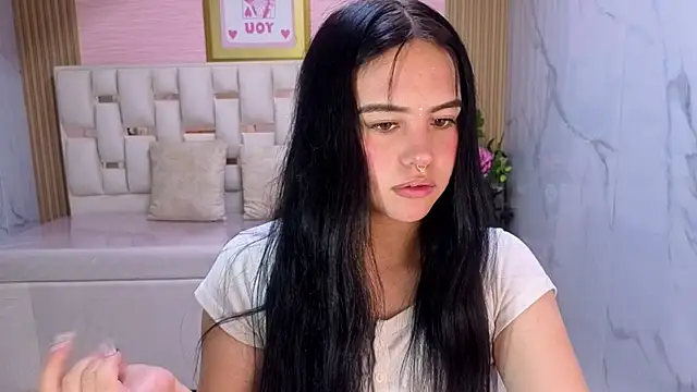 sarita 09 s online show from June 17, 2026, 2:55 am