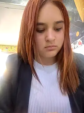 katty 42 online show from March 3, 2026, 9:44 pm