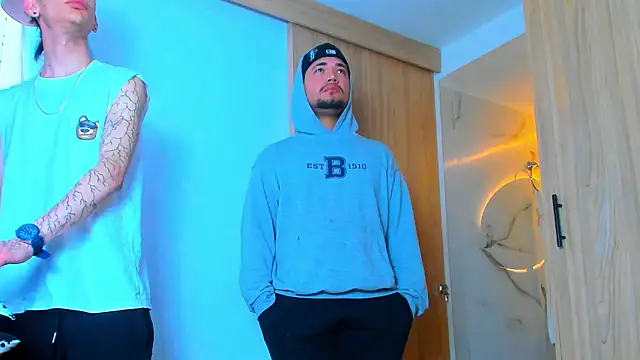 TheBatMansion online show from February 15, 2026, 7:57 pm