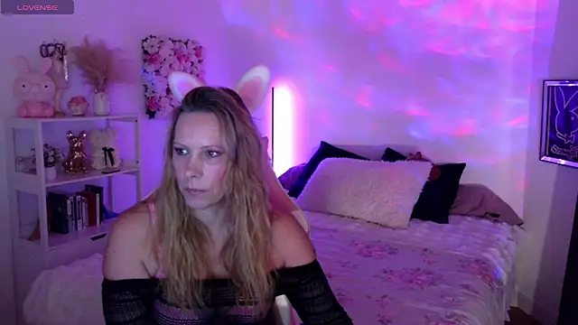 ArchangelTheFrancaise online show from February 10, 2026, 2:05 pm