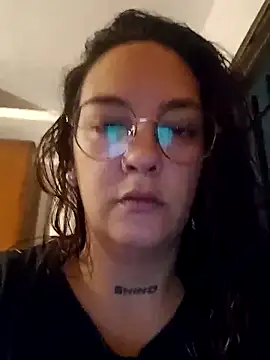 Snapshot of kuramaqueen chatting on February 7, 2026, 1:13 am kuramaqueen online show from February 7, 2026, 1:13 am