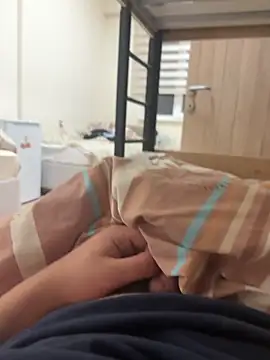 Snapshot of Ateslipanter31 chatting on March 7, 2026, 6:46 pm Ateslipanter31 online show from March 7, 2026, 6:46 pm