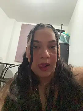 chiara andrew online show from April 28, 2026, 5:56 am