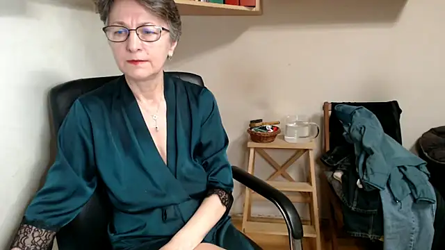 Snapshot of katemodel chatting on December 3, 2025, 8:14 am katemodel online show from December 3, 2025, 8:14 am