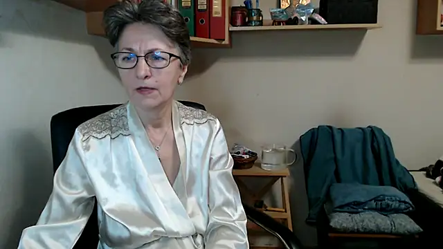 Snapshot of katemodel chatting on November 16, 2025, 8:08 am katemodel online show from November 16, 2025, 8:08 am