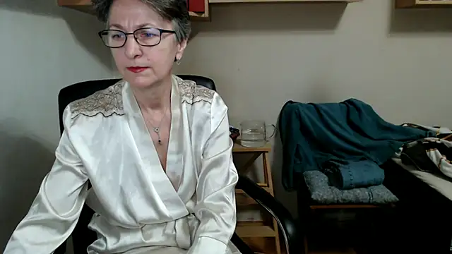 Snapshot of katemodel chatting on November 15, 2025, 7:45 am katemodel online show from November 15, 2025, 7:45 am