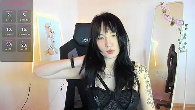 Snapshot of AliceeinWonderlanddd chatting on May 17, 2026, 2:22 am AliceeinWonderlanddd online show from May 17, 2026, 2:22 am