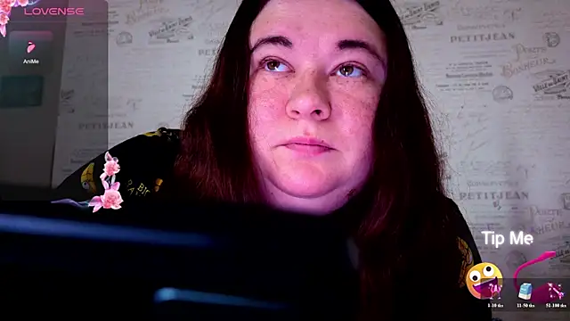 Elina-Bondi online show from July 15, 2026, 1:29 pm