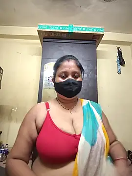 Curvy Trisha online show from June 4, 2026, 3:28 pm
