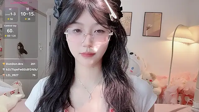 Luminous4173 online show from July 14, 2026, 1:17 pm