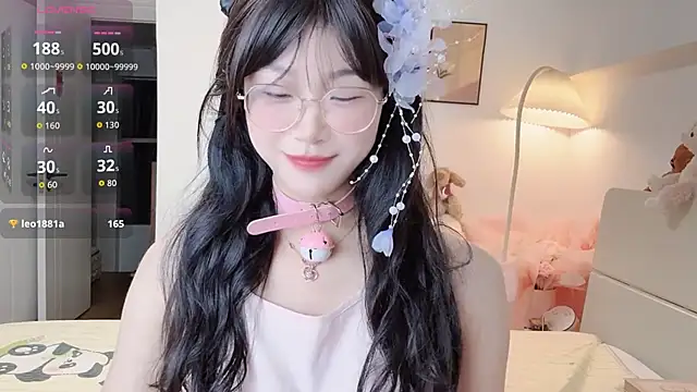 Luminous4173 online show from June 23, 2026, 1:09 pm