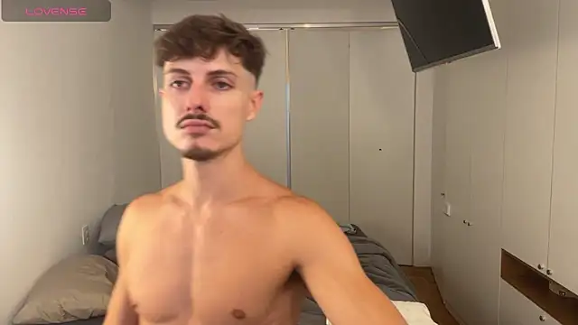 Snapshot of vitoraugustoxxx chatting on February 26, 2026, 5:13 pm vitoraugustoxxx online show from February 26, 2026, 5:13 pm